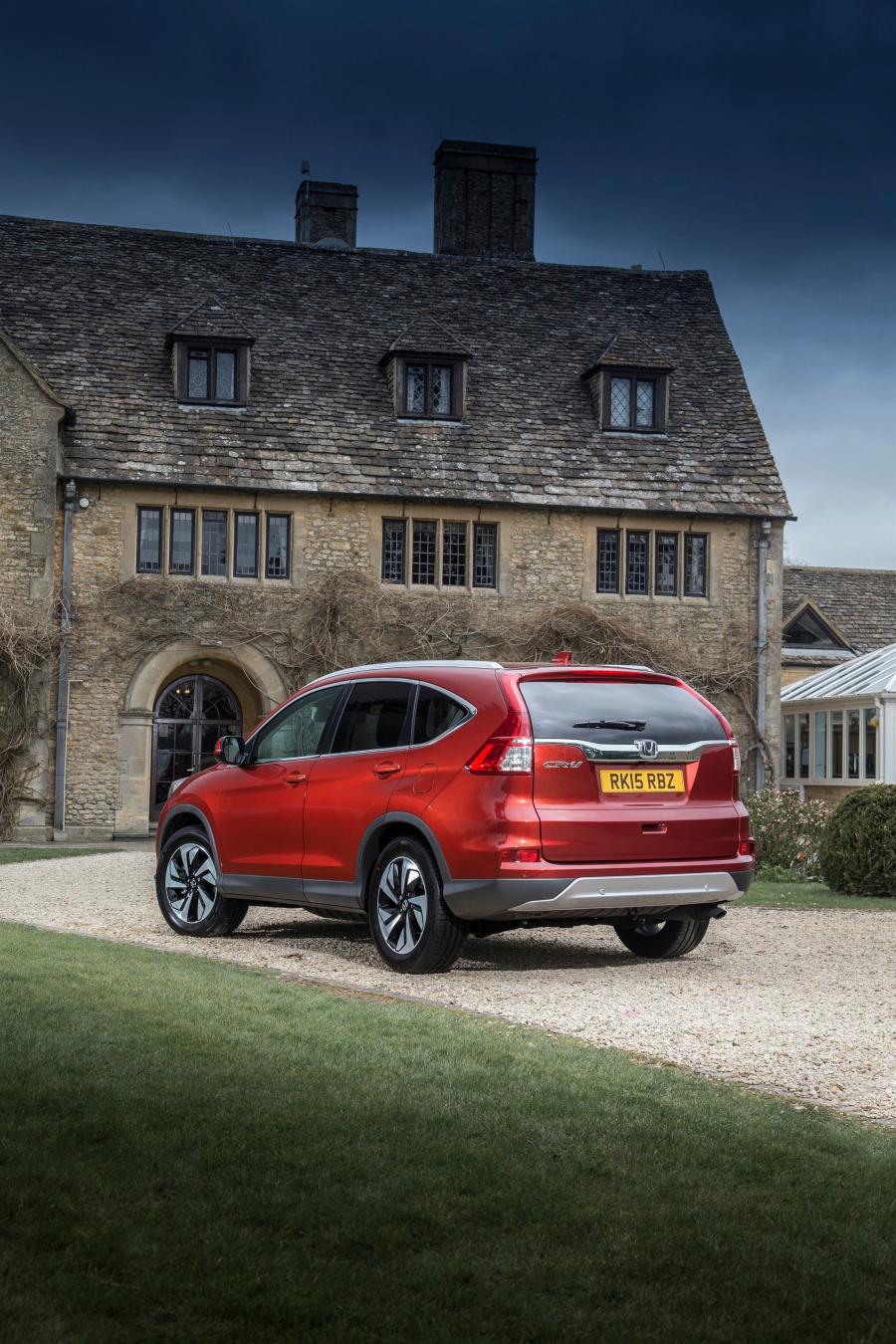  Honda CR-V 2015 года  (UK) (фото 4 из 8)